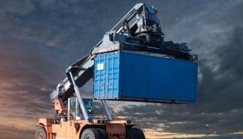 Advantages of Reach Stackers for Container Handling