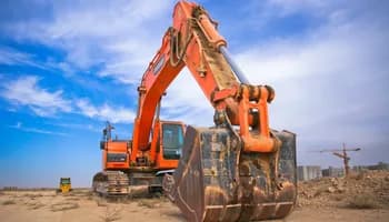 The Top Heavy Equipment Manufacturers