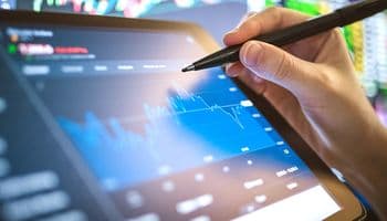 Analyzing Heavy Equipment Market Data