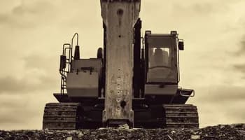 Hydraulic Hammers and Breakers Available for Excavators