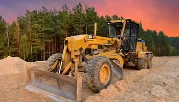 Benefits of Motor Graders for Road Construction and Maintenance