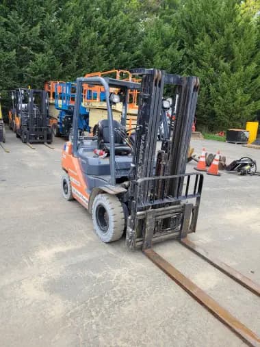 2017 Toyota 8FGU25-Warehouse for sale